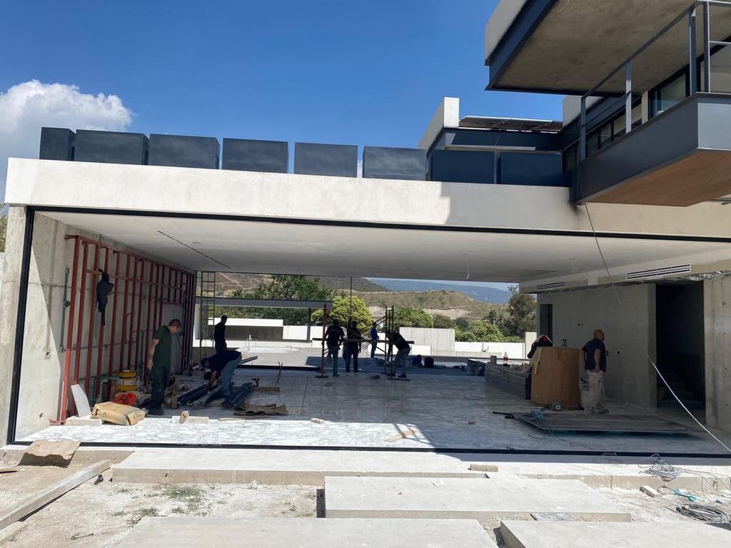 Terraza cubierta en construcción